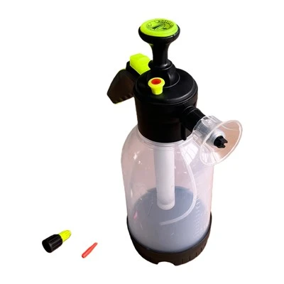 2L ručný postrekovač
